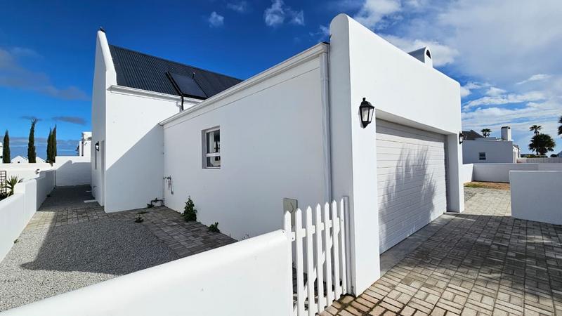 3 Bedroom Property for Sale in Lampiesbaai Western Cape